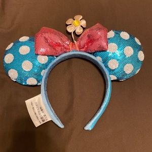 Minnie ears from Shanghai Disney